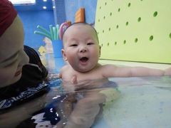 -龙格亲子游泳•水育早教运动中心
