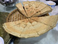青稞饼-藏味八珍特色火锅