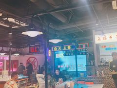 -马路牙子烧烤音乐酒馆(望京店)