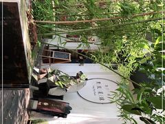 -黑胶星球(华发中城商都店)