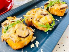 奶香芝士菌菇Tapas-必胜客(海滨店)