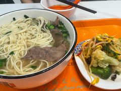 -德元兰州纯汤牛肉面(深圳首店)