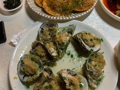 蒜蓉蒸生蚝-琼大师东方烤乳猪(亚特兰蒂斯店)