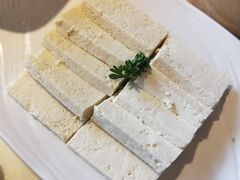 白豆腐拼冻豆腐-四季捞