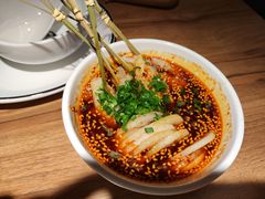 无骨鸡爪-新太二·鲜料川菜(花都融创茂店)