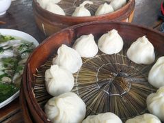 蟹粉小笼-吾介小籠館