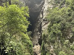 -龙水峡地缝景区