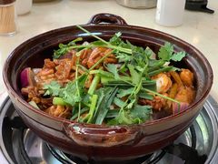 -胡须佬鸡煲四季火锅(龙珠大道店)