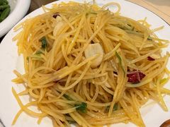 -鲁南仔·滕州炒鸡(经三路店)