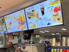 -麦当劳(常山服务区得来速店)