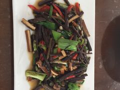 -自游人·美食一楼·地道徽菜(三十年名店)