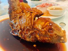 挣蹦鲤鱼-奥华餐厅·老张记(台基厂店)