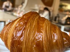 -VERIE BAKEHOUSE
