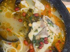 -苗乡米线(建军路店)