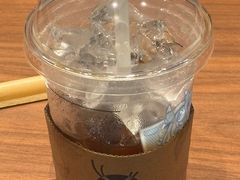 -瑞幸咖啡(太阳百货商场负一层店)