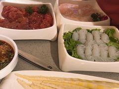 -海底捞火锅(松雷店)