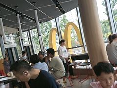 -麦当劳(北苑秋实路店)