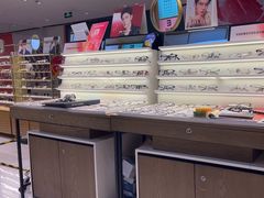 -爱视眸Eyeblling眼镜·依视路·蔡司镜片折扣店(百联南方商城购物中心)