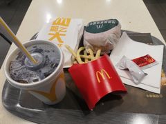 -麦当劳(深圳北站高铁店)