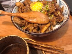 牛肉盖饭-信日本料理(信义坊店)