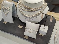 -HEFANG Jewelry何方珠宝(三里屯太古里店)