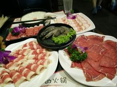 -同心如意传统铜火锅