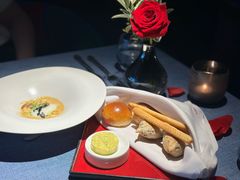 -弦月窗LUNETTE BY AMANDA(复兴路店)