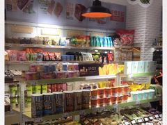 零售区-来伊份(龙之梦长宁店)