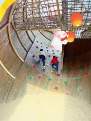 -季高兔窝窝亲子园(上海薰衣草公园店)