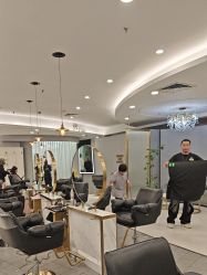 -八佰伴8008星级形象店