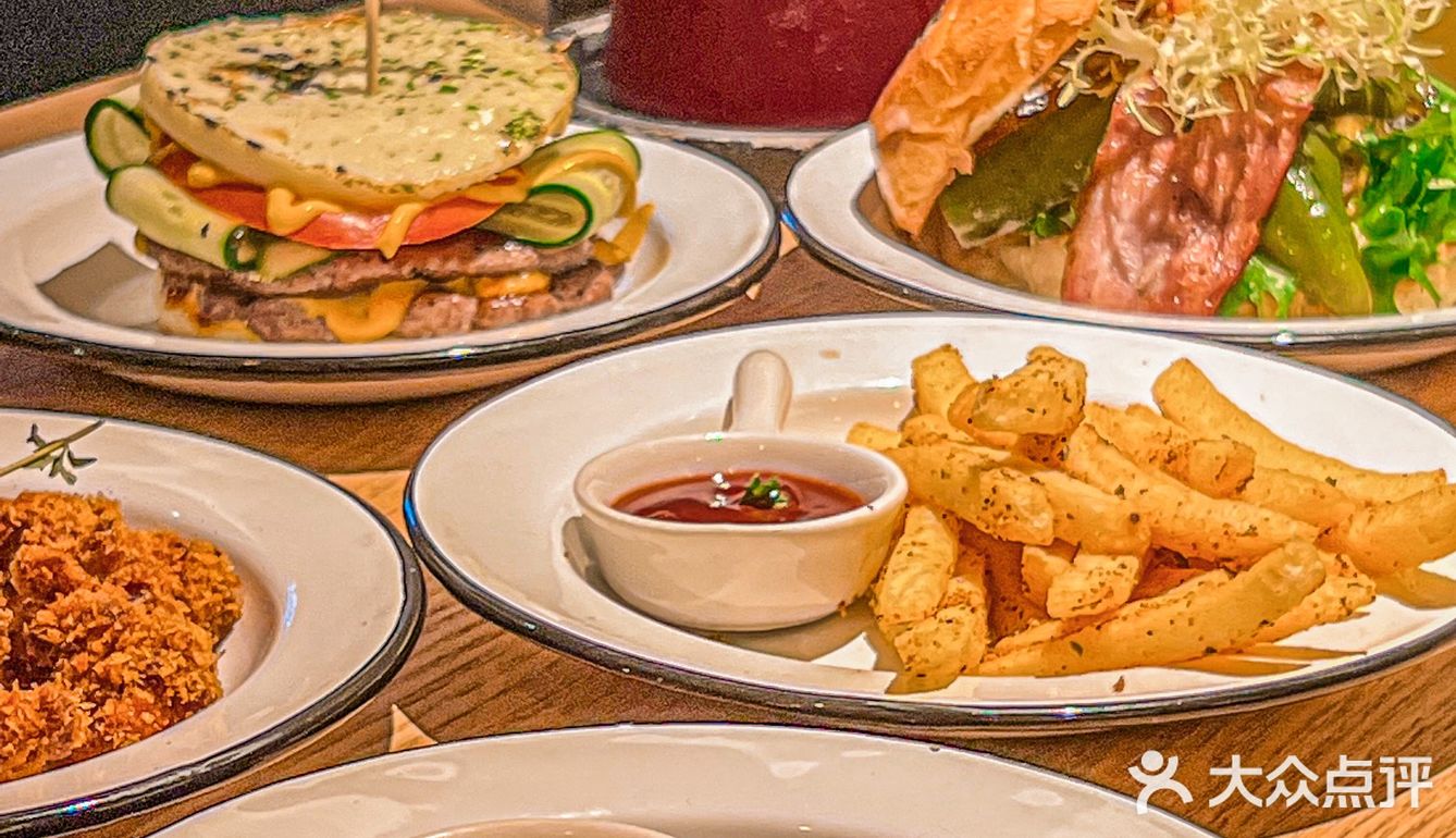 减脂期也能吃汉堡🍔龙治低脂汉堡太绝了