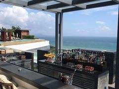 -瑰丽酒店·海吧·天际下午茶·现场DJ·天台酒吧