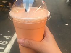 -饶河街爆乳木瓜牛奶