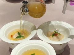 -黛遇·黛瓦宴花园餐厅