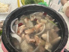 -墨脱石锅椰子鸡•海鲜糟粕醋(榆亚路店)