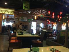 大堂-龙泉人椰子鸡.糟粕醋.海南菜(三亚旗舰店)