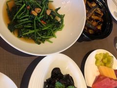 上汤时蔬-海口万豪中餐厅·粤菜·海南菜· 平价海鲜·茶点· KTV包房