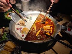 -湊湊火锅·茶憩(杭州湖滨银泰in77店)