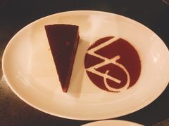 -WOLFGANG PUCK KITCHEN & BAR(迪士尼小镇店)