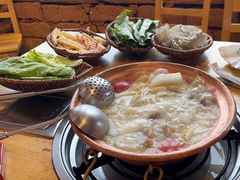 -阿婆情腊排骨火锅(金虹路店)