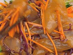 -锅飘飘·东北铁锅炖(雨花客厅店)
