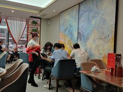 大堂-有红鸡毛店·川菜(建设路店)