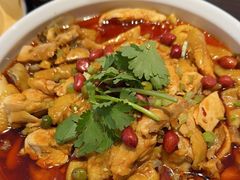 -川流不息·地道川菜·小龙虾(松东路店)