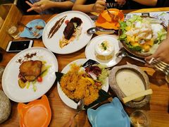 -more than meow吴止猫主题餐厅(承德 中船汇店)