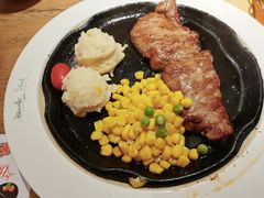 红酒菲力牛排-豪客来牛排(人民东路店)