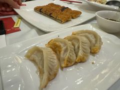 -梅龙镇酒家(南京西路总店)