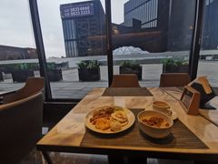 -上海新国际博览中心城际酒店