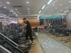 -美航国际健身(北京华联店)