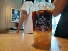 -星巴克(青岛火车北站候车大厅店)