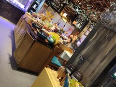 -领鲜活海鲜榴莲自助火锅(东门店)